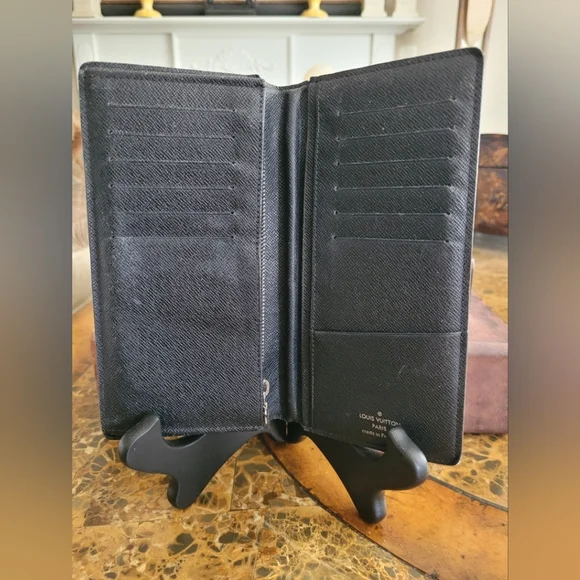 LOUIS VUITTON GRAPHITE LONG Wallet - Picture 7 of 9